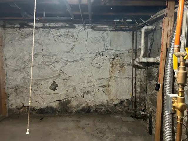 $2,500 | 31 Wellington Street, Unit 1, Medway, MA 02053