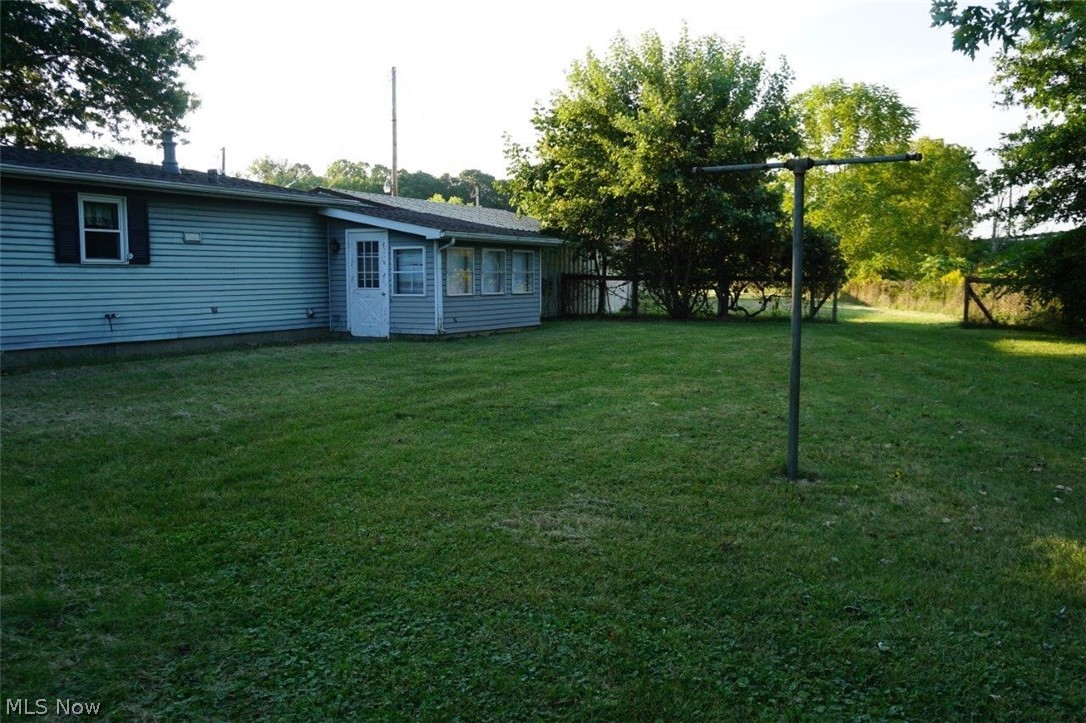 3211 Mt Pleasant Road Dover, OH 44622 - Photo 3 of 35