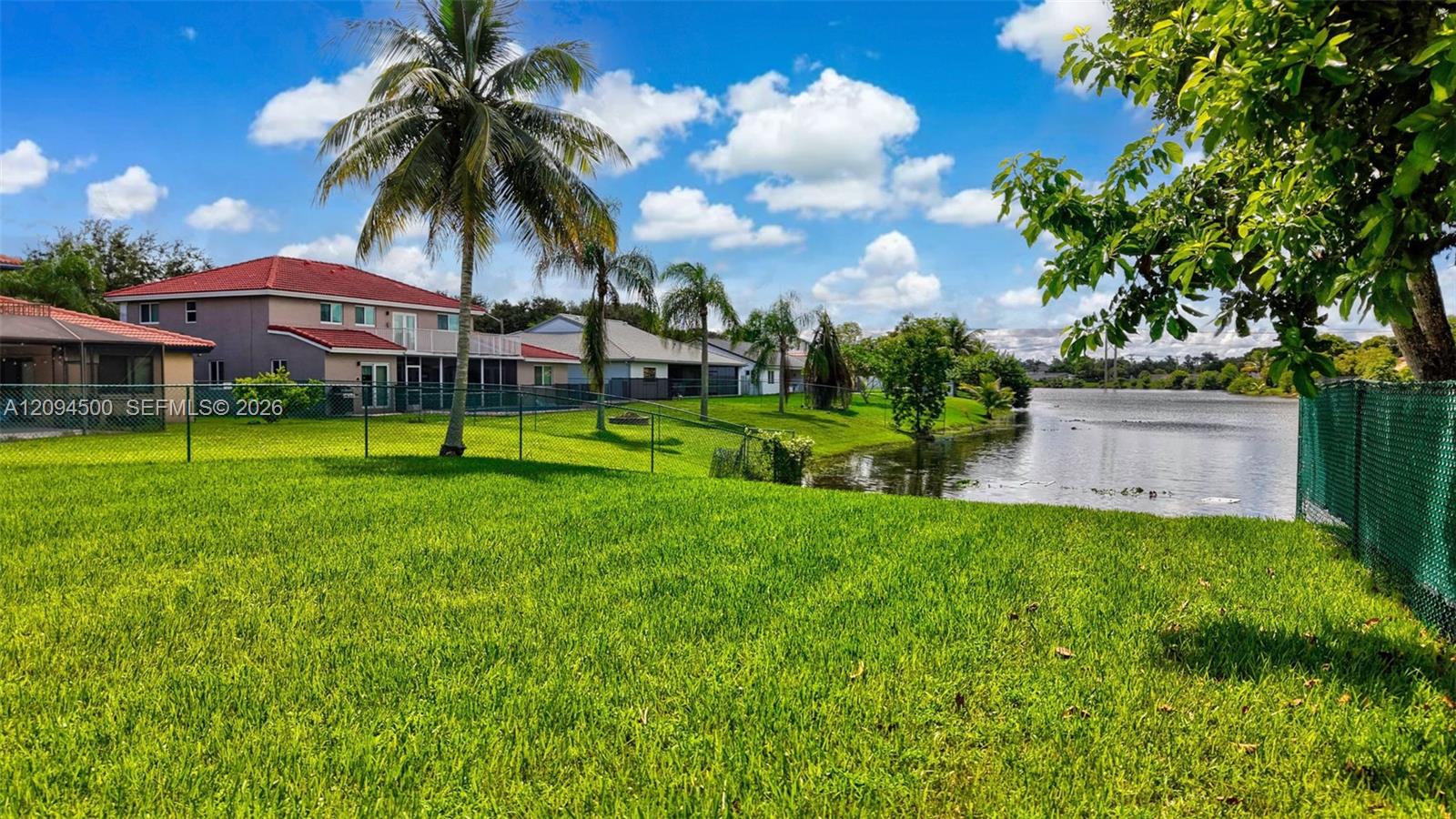 15600 Huntridge Road Davie, FL 33331 - Photo 3 of 45 Gallery Image 3