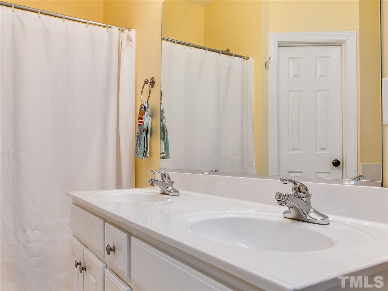 411 Old Farm Road Graham, NC 27253 - Photo 14 of 20 Gallery Image 14