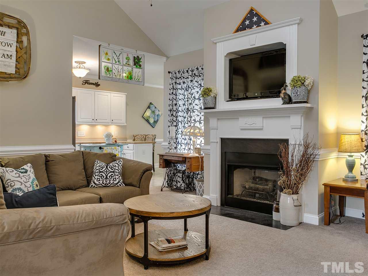 411 Old Farm Road Graham, NC 27253 - Photo 3 of 20 Gallery Image 3
