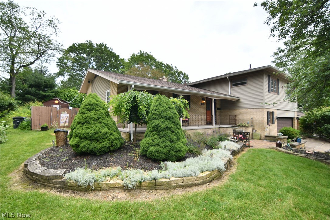 588 Overwood Road Akron, OH 44313 - Photo 2 of 35 Gallery Image 2