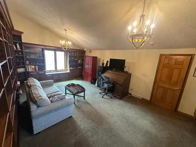 $960,000 | 7641 Long Lake Road, Willmar, MN 56201