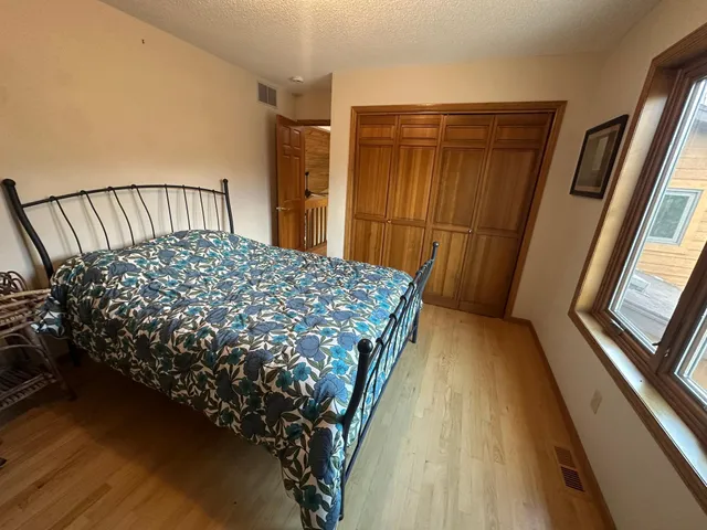 $960,000 | 7641 Long Lake Road, Willmar, MN 56201