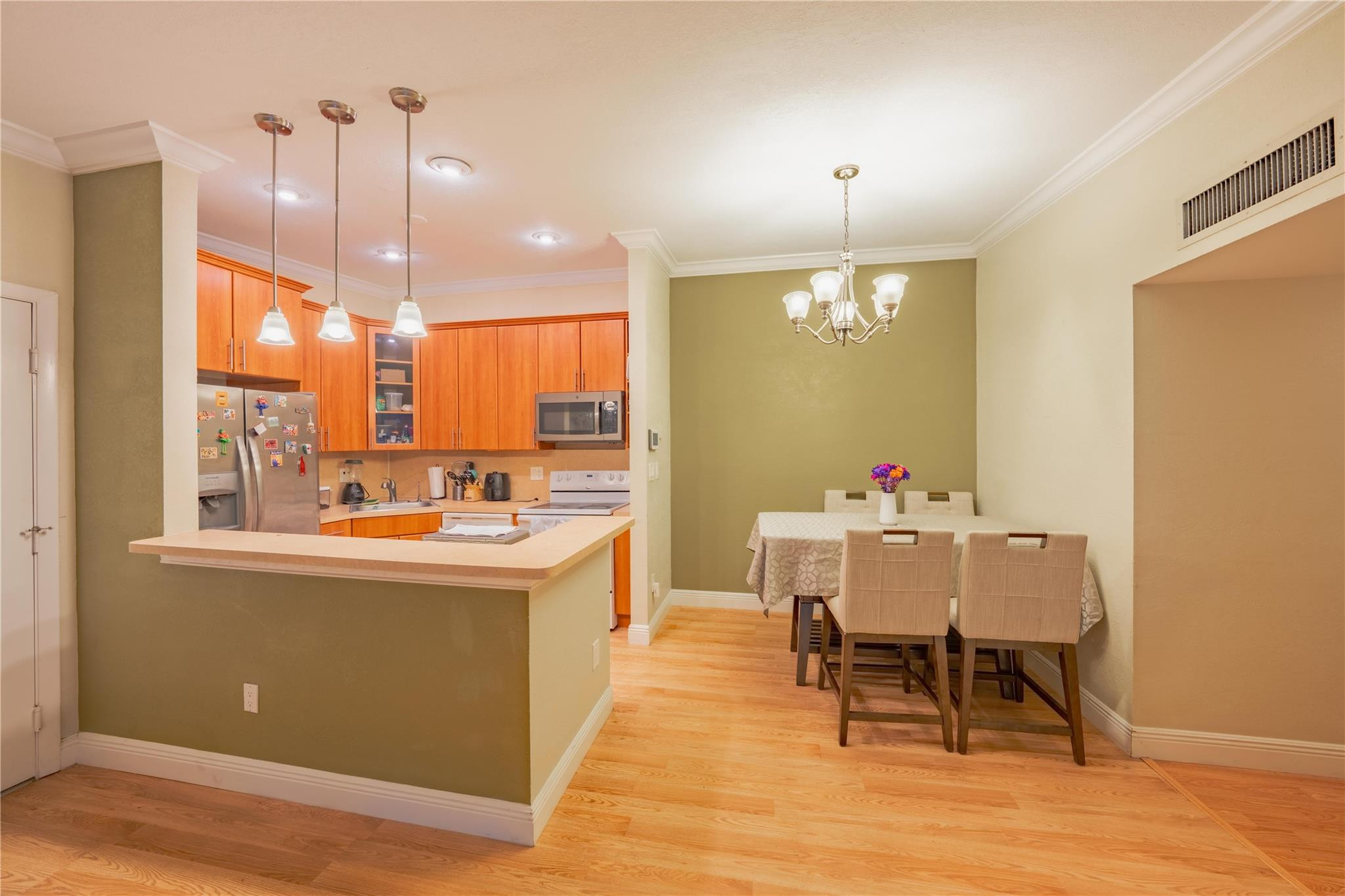 9614 West McNab Road, Unit 204 Tamarac, FL 33321 - Photo 1 of 37 Photo 1