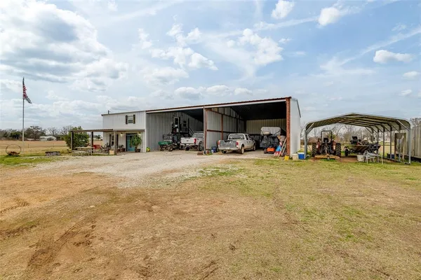 $425,000 | 2119 Highway 135, Winnsboro, LA 71295