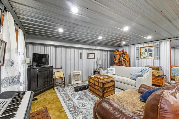 $425,000 | 2119 Highway 135, Winnsboro, LA 71295