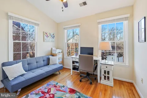 $924,900 | 6032 Stonehenge Place, Unit 21, North Bethesda, MD 20852
