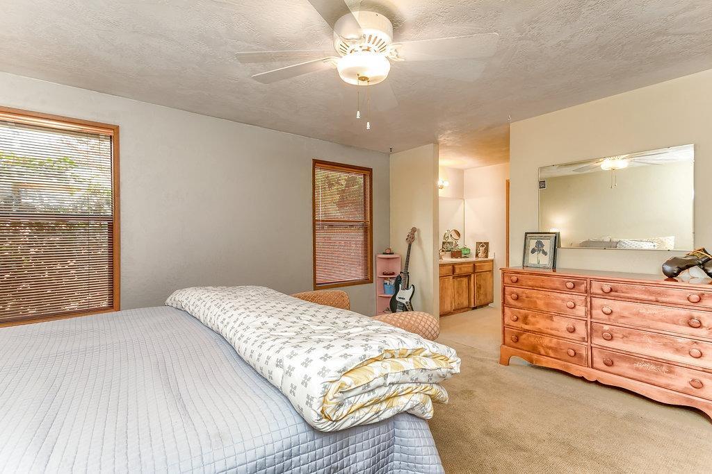 2928 Aldersgate Road Medford, OR 97504 - Photo 5 of 25 Additional Photo