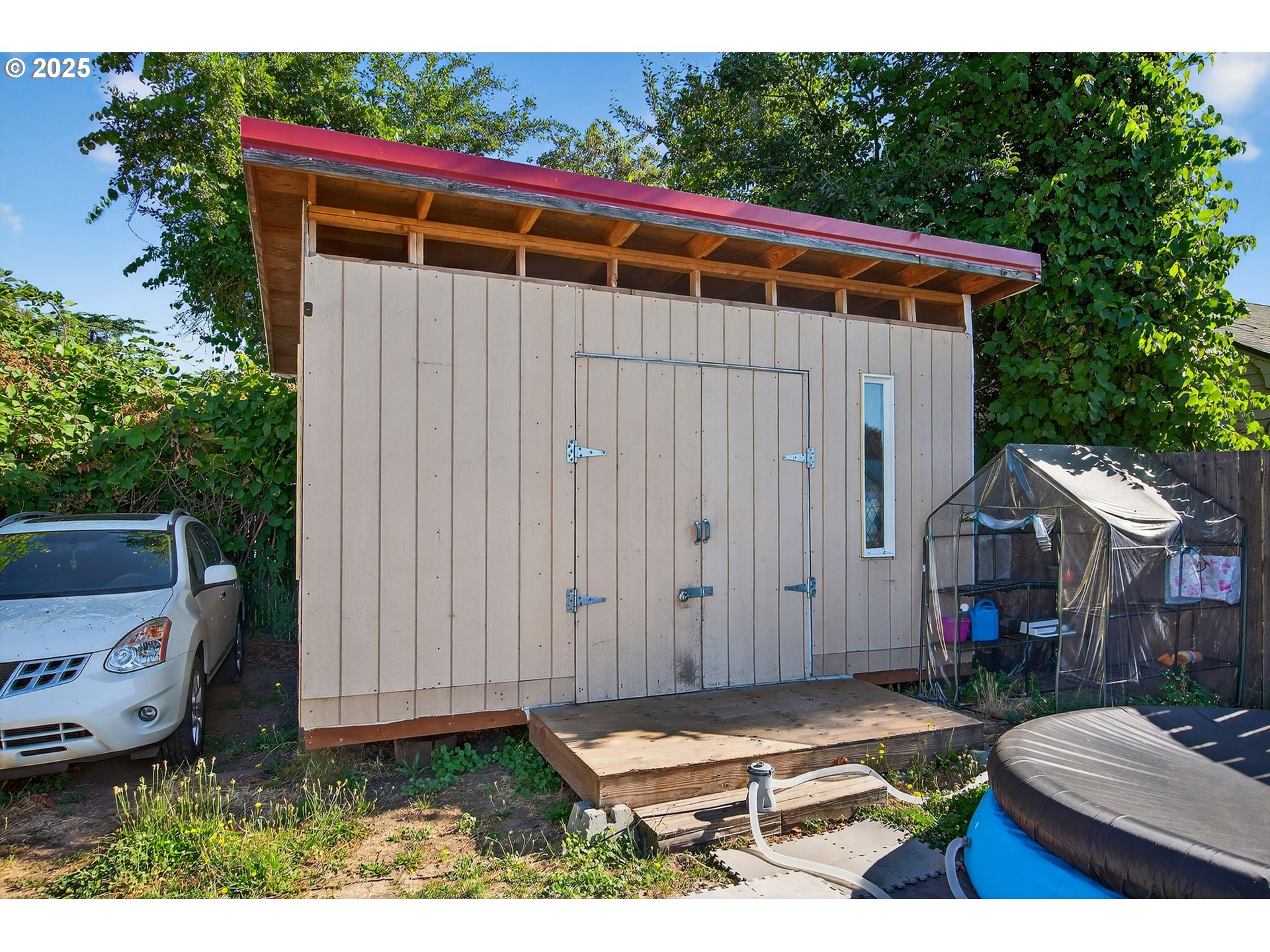 500 North Main Street Newberg, OR 97132 - Photo 22 of 23 a view of backyard with deck