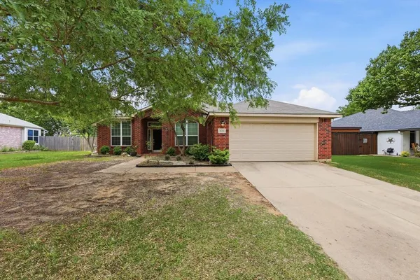 $355,000 | 1626 Mallard Drive, Corinth, TX 76210