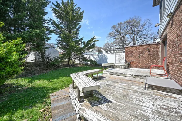 $1,050,000 | 80-50 232nd Street | Bellerose