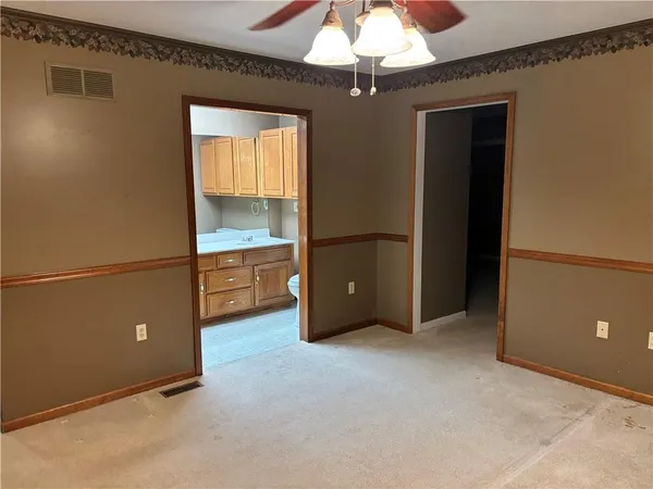 $757,700 | 25595 Rockville Road, Louisburg, KS 66053