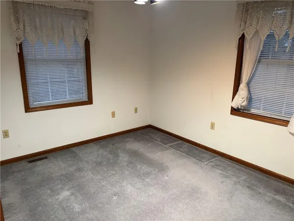 $757,700 | 25595 Rockville Road, Louisburg, KS 66053