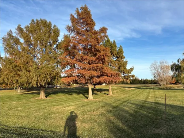 $757,700 | 25595 Rockville Road, Louisburg, KS 66053