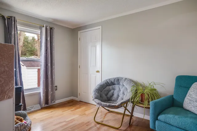 $285,000 | 12 Clovercrest Drive, Nashua, NH 03062