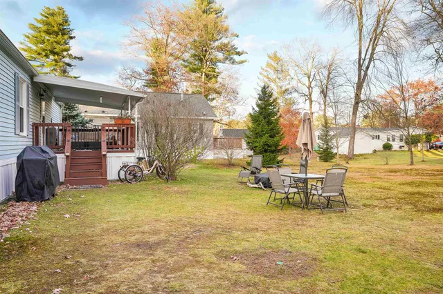 $285,000 | 12 Clovercrest Drive, Nashua, NH 03062