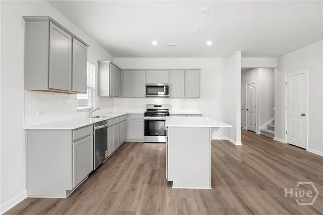 $459,865 | 337 Crosstown Avenue, Richmond Hill, GA 31324