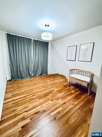 $3,550 | 724 6th Street, Unit 1, Carlstadt, NJ 07072