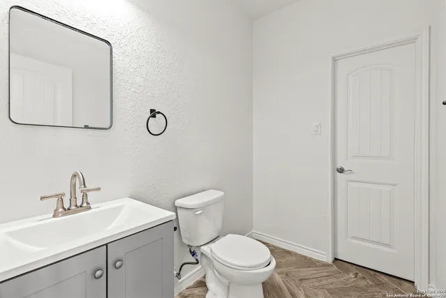 $1,990 | 561 Granite Mist, Universal City, TX 78148