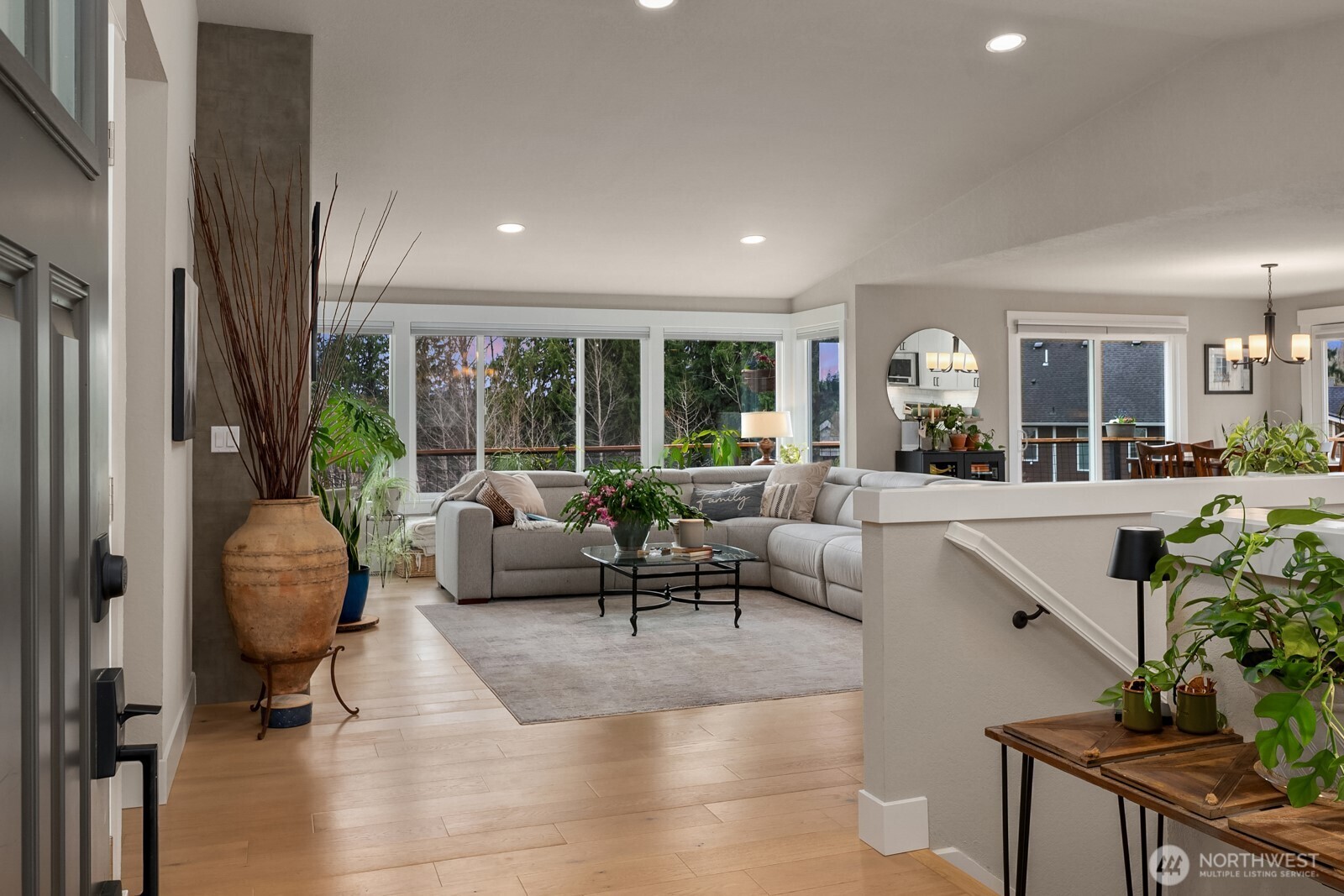 17407 3rd Avenue Southeast Bothell, WA 98012 - Photo 4 of 33