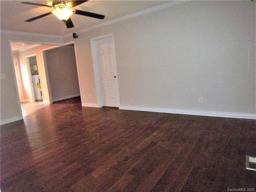 1929 Randolph Road Shelby, NC 28150 - Photo 8 of 31 Gallery Image 8