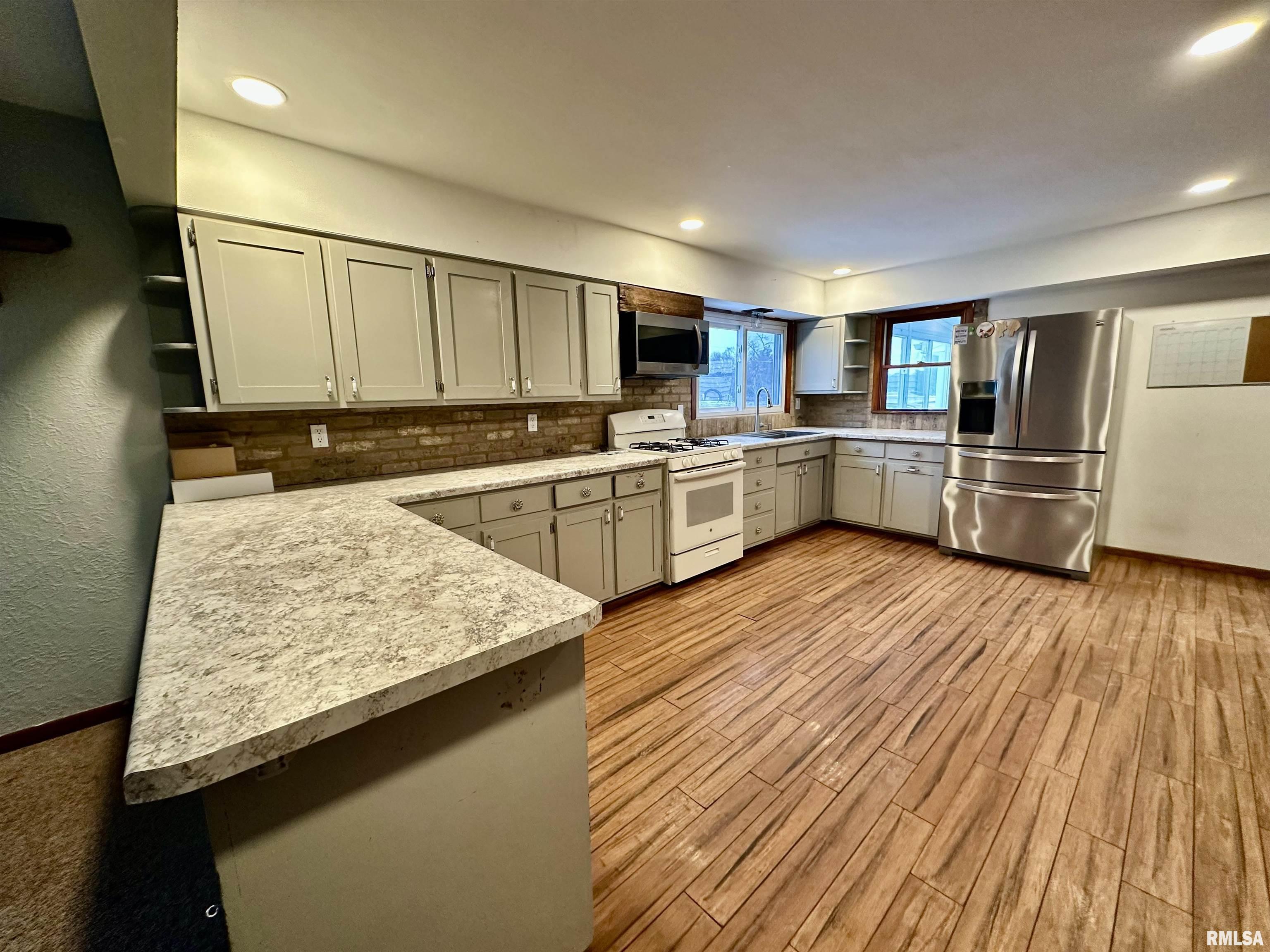 9514 South Mapleton Road Mapleton, IL 61547 - Photo 14 of 52