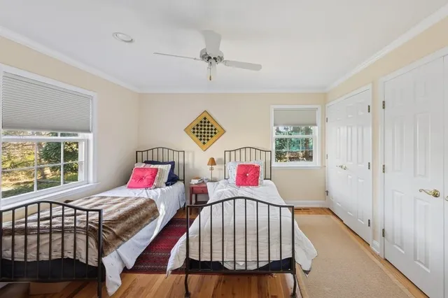 $38,000 | 24 Clamshell Avenue, East Hampton, NY 11937