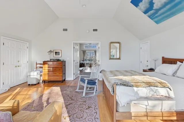 $38,000 | 24 Clamshell Avenue, East Hampton, NY 11937