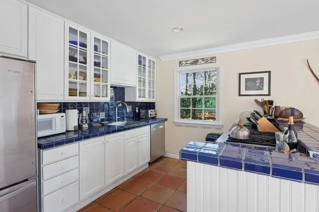 $38,000 | 24 Clamshell Avenue, East Hampton, NY 11937