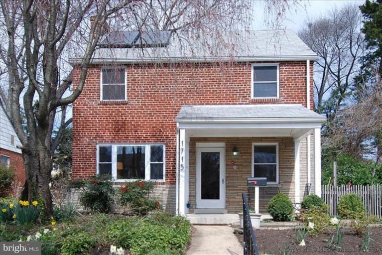 1715 Brisbane Street Silver Spring, MD 20902 - Photo 4 of 21 Exterior (Main)