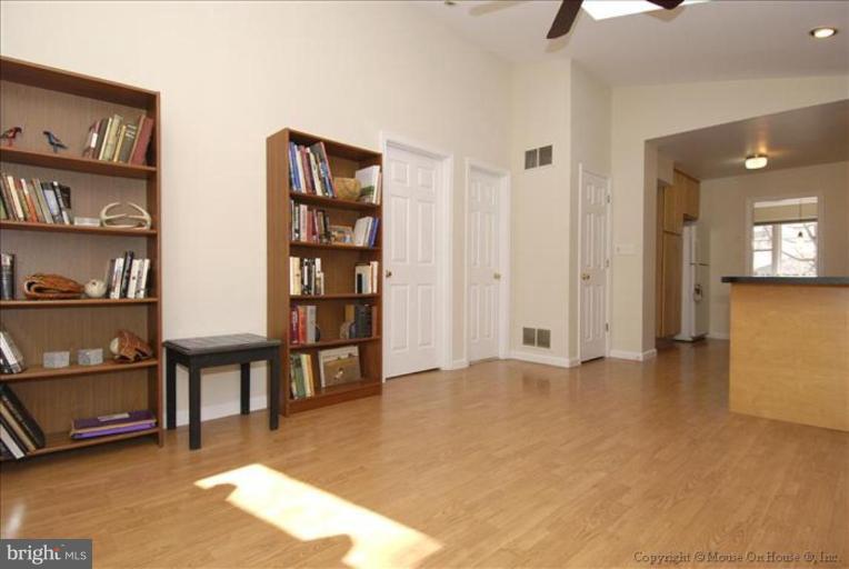 1715 Brisbane Street Silver Spring, MD 20902 - Photo 5 of 21 Family Room