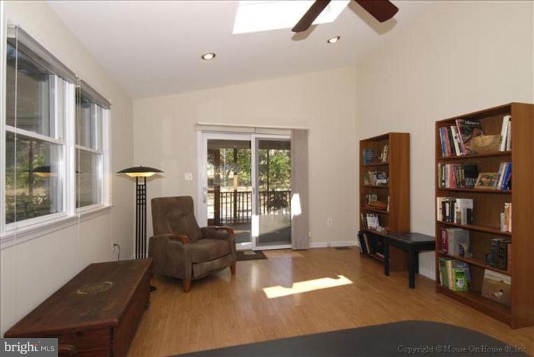 1715 Brisbane Street Silver Spring, MD 20902 - Photo 6 of 21 Family Room #2