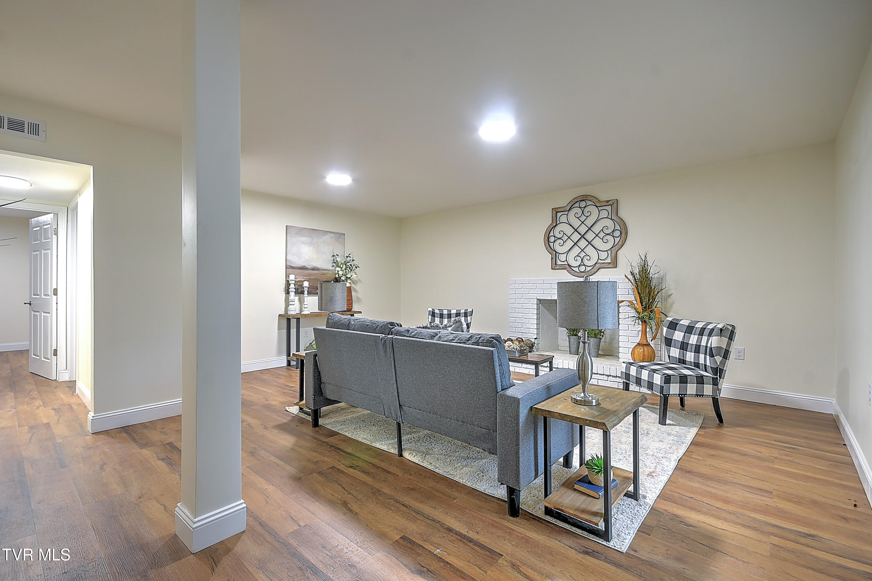 112 Blevins Hollow Road Elizabethton, TN 37643 - Photo 15 of 66 112 Blevins Hollow CP-19