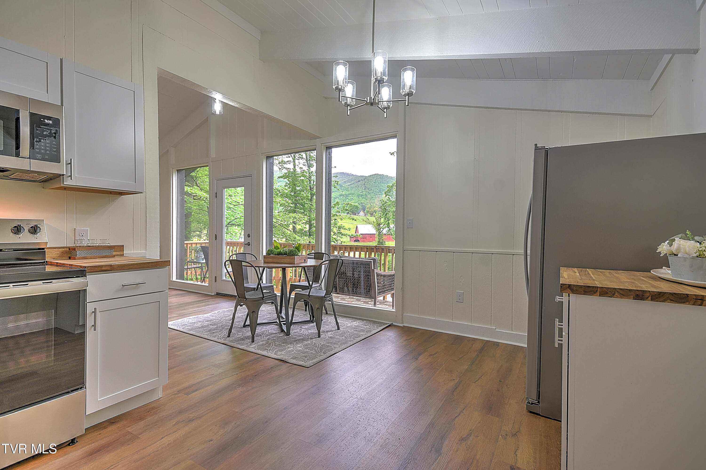 112 Blevins Hollow Road Elizabethton, TN 37643 - Photo 28 of 66 112 Blevins Hollow CP-35