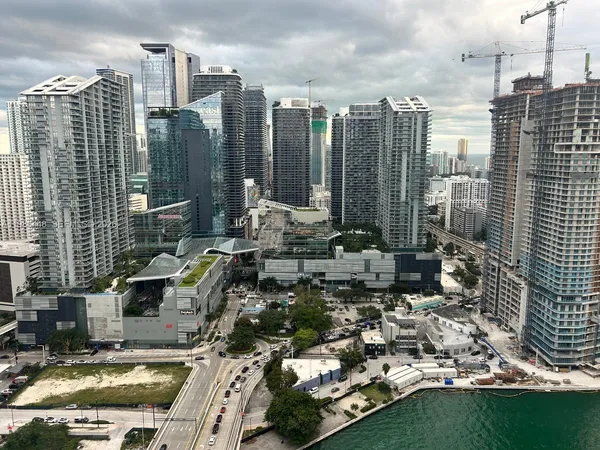 a picture of city view