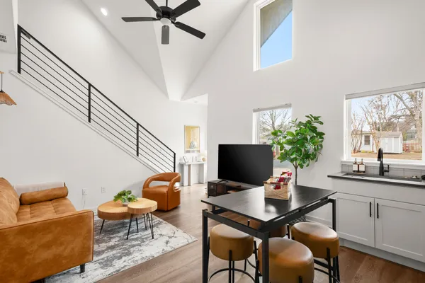 $500,000 | 1211 Taulbee Lane, Unit 2, Austin, TX 78757