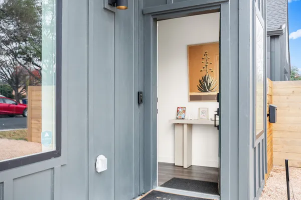 $500,000 | 1211 Taulbee Lane, Unit 2, Austin, TX 78757