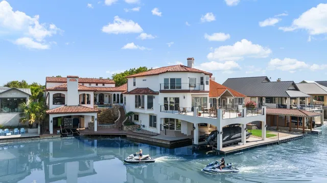 $5,950,000 | 108 Wennmohs Place, Horseshoe Bay, TX 78657