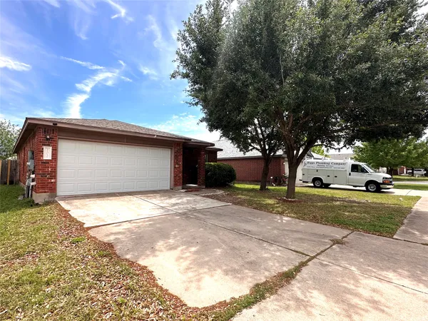 $1,800 | 202 Lucky Clover Lane, Hutto, TX 78634