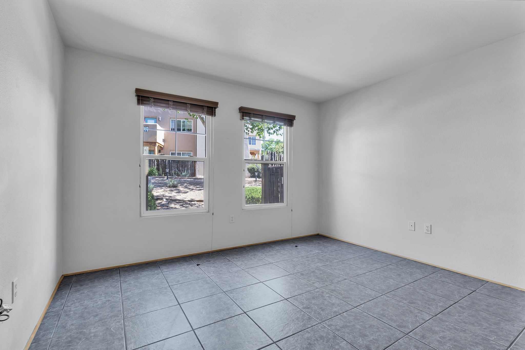 2210 Miguel Chavez Road, Unit 113 Santa Fe, NM 87505 - Photo 7 of 30