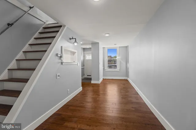 wooden floor in an empty room with wooden floor