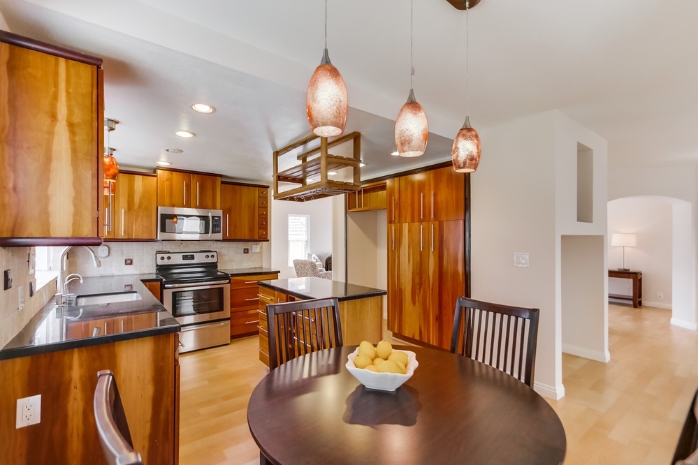 2722 Fernglen Road Carlsbad, CA 92008 - Photo 15 of 25 Gallery Image 15