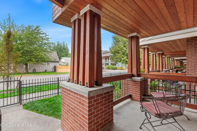 $610,000 | 322 South 10th Place, Coeur D'Alene, ID 83814