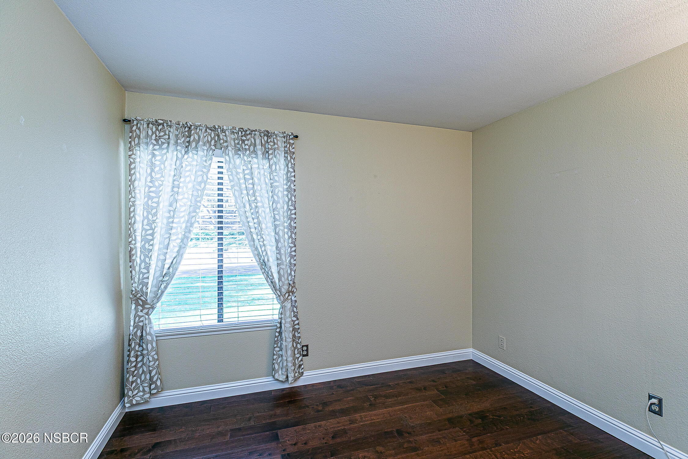73 Stanford Circle Lompoc, CA 93436 - Photo 17 of 36 73StanfordCir_29
