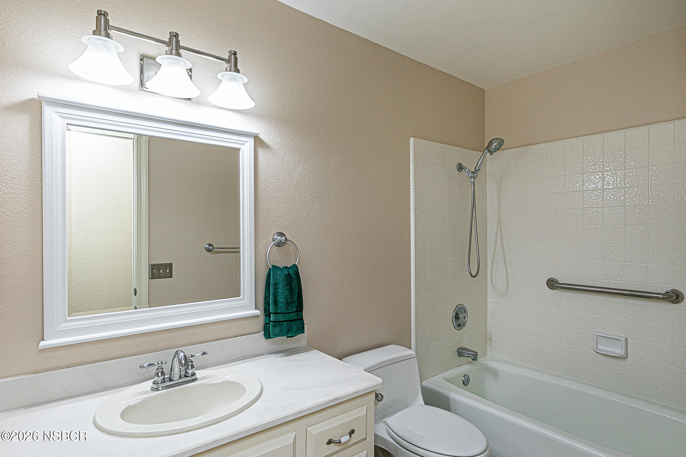 73 Stanford Circle Lompoc, CA 93436 - Photo 19 of 36 73StanfordCir_26