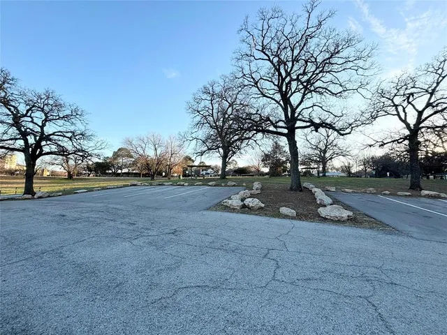 a view of outdoor space with city view