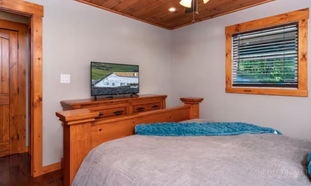 623 Wintergreen Drive Boone, NC 28607 - Photo 17 of 31