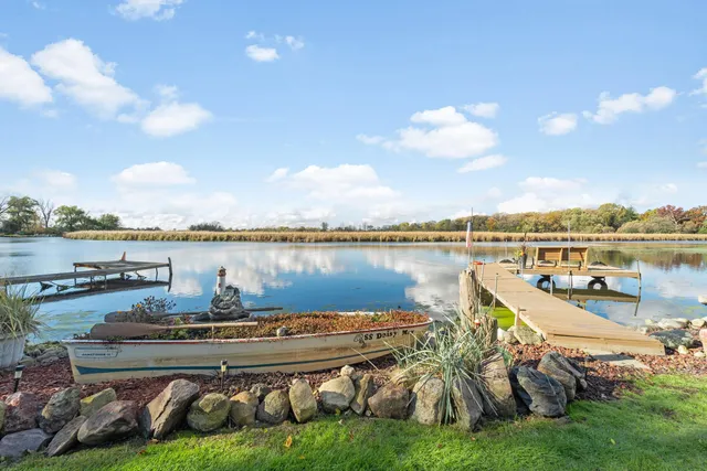 $550,000 | 8508 Fox River Road, Waterford, WI 53185