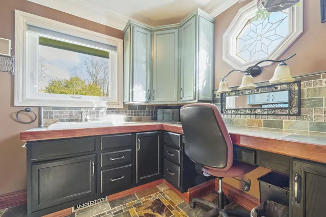 $550,000 | 8508 Fox River Road, Waterford, WI 53185